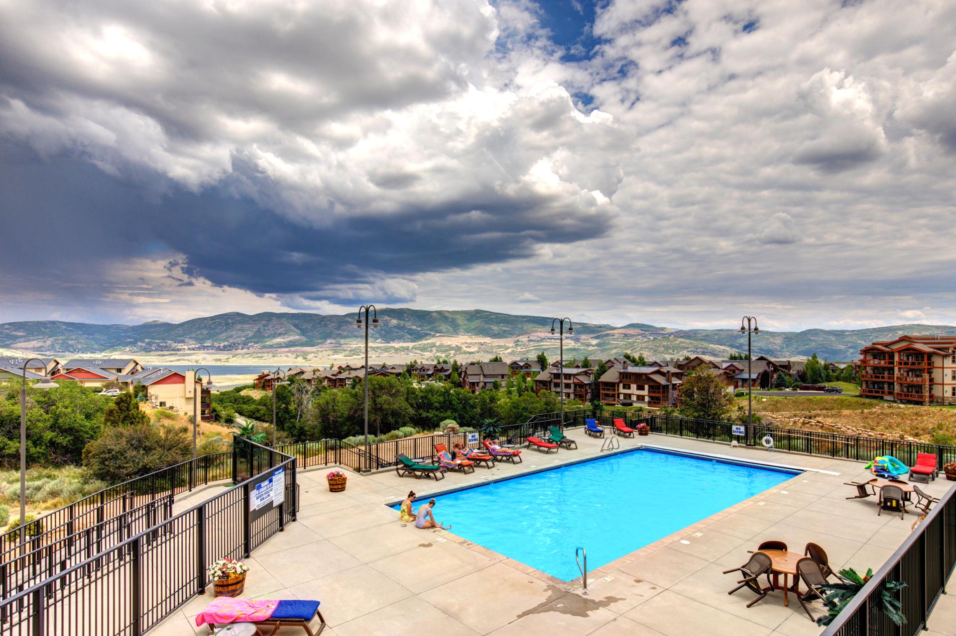 Take a dip with a view. The Mason’s outdoor pool overlooks Stillwater’s scenic rolling hills.