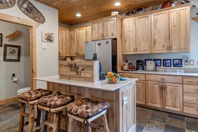 Fully equipped kitchen perfect for long stays and local dishes.