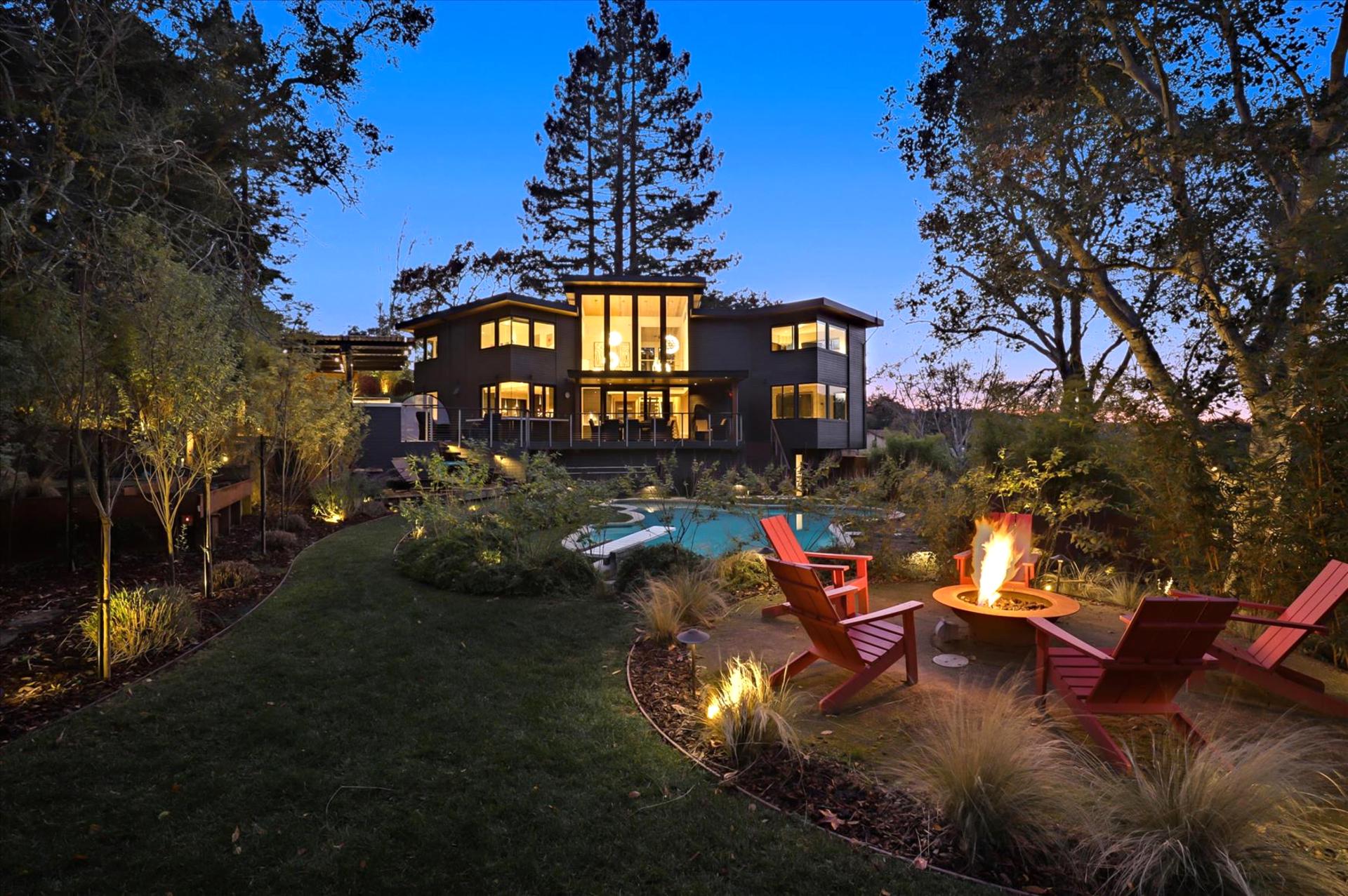 An entertainer's dream! 