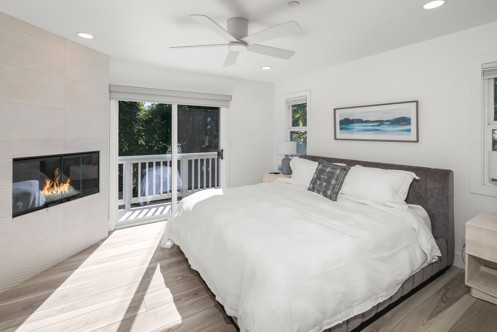 The primary suite offers generous floor space around the bed, giving you room to unpack, move freely, and settle in.