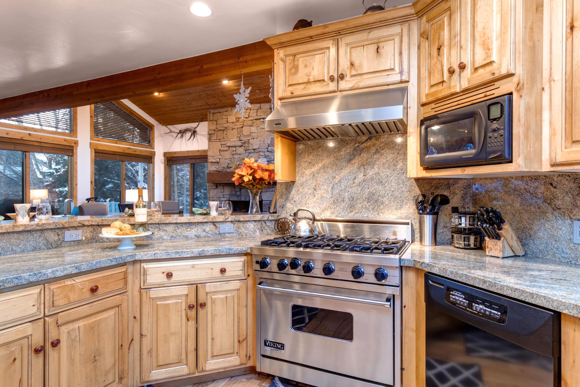 Viking gas stove professional everyday cooking