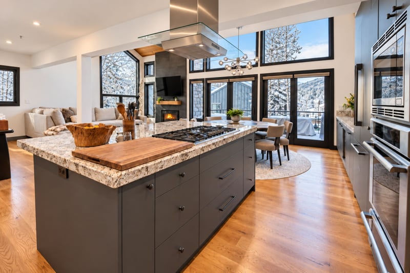 For those chefs in the group, you will have all the necessary space and utensils.