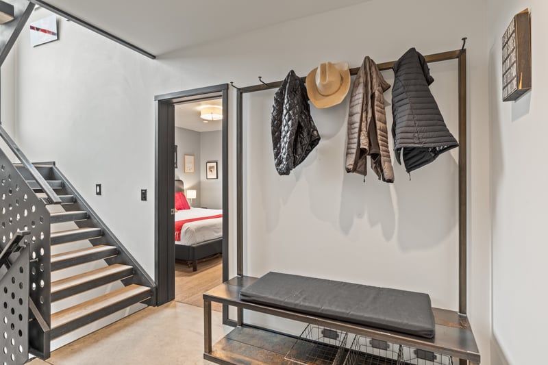 Drop boots and jackets in this smart mudroom with bench and built-in storage. PEA-1114