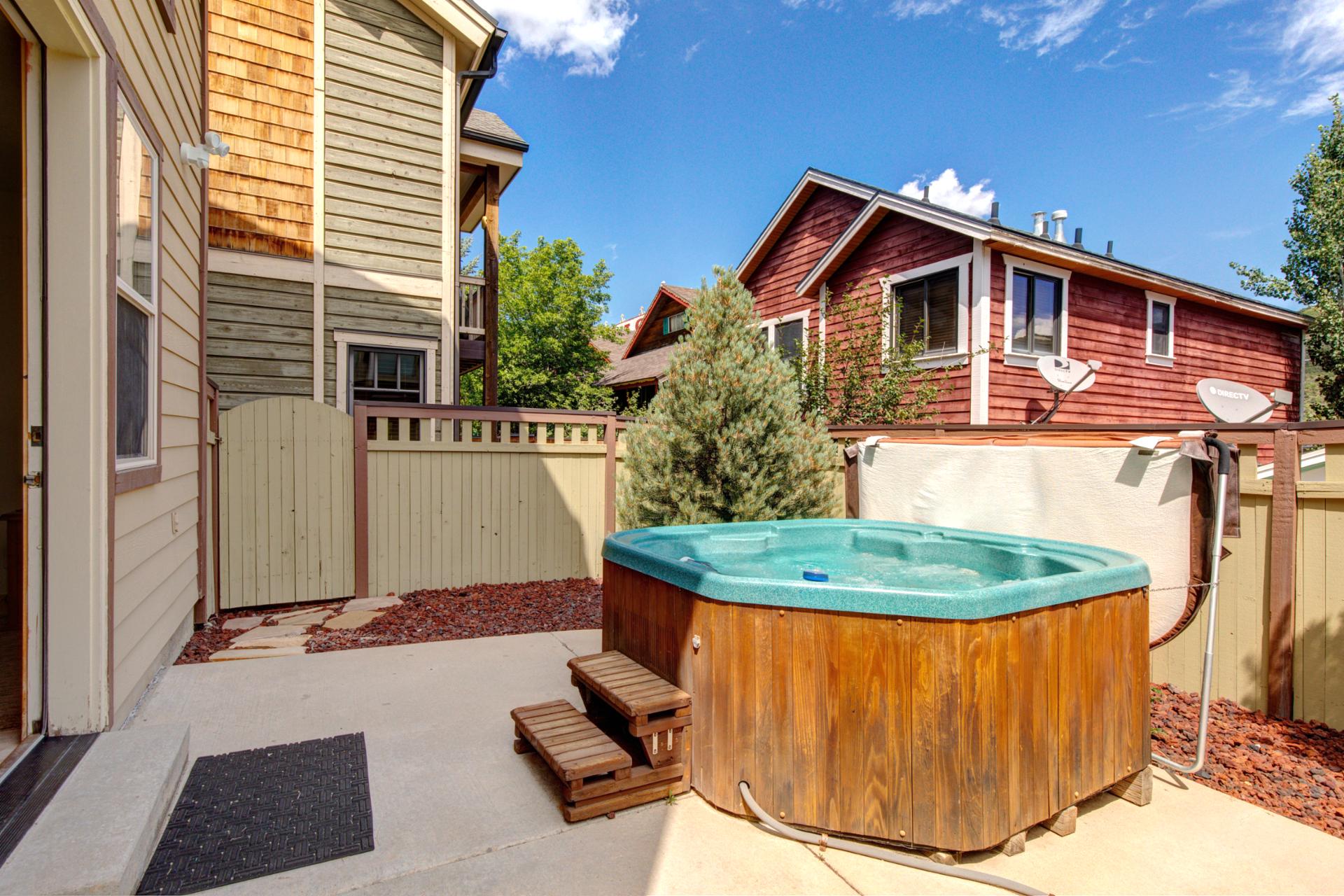 Soak under the stars in your private hot tub after a day of hiking or skiing the peaks nearby.