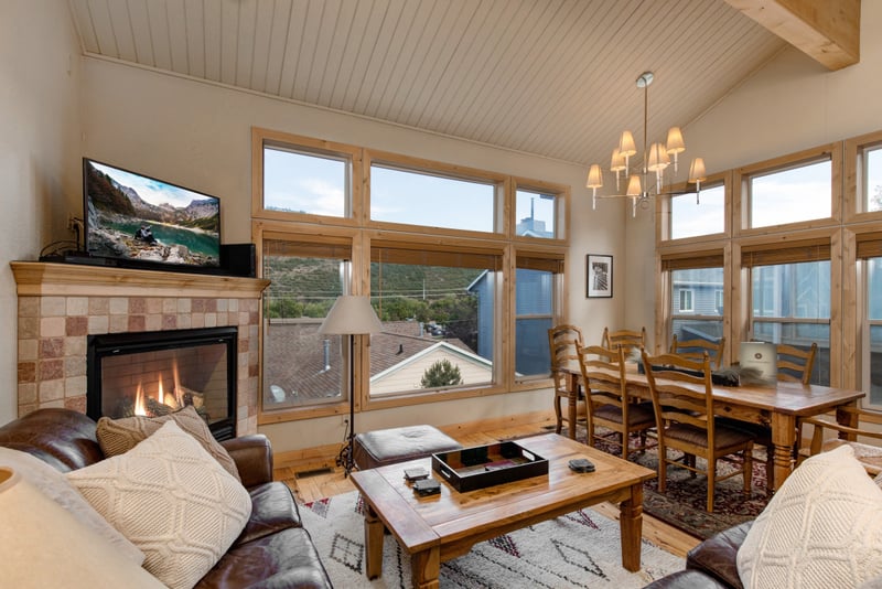 Dine with elegant lighting and plenty of space for shared meals or board games.