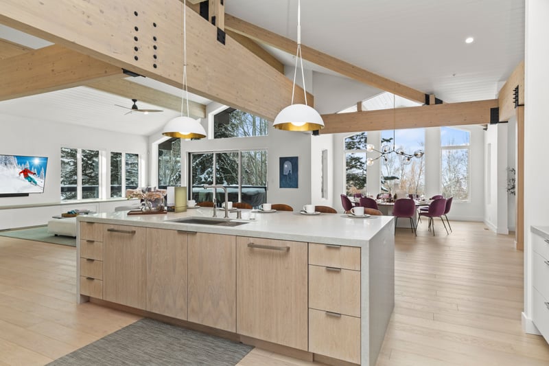 Another look at your gourmet kitchen with ample prep space and top-tier finishes throughout.