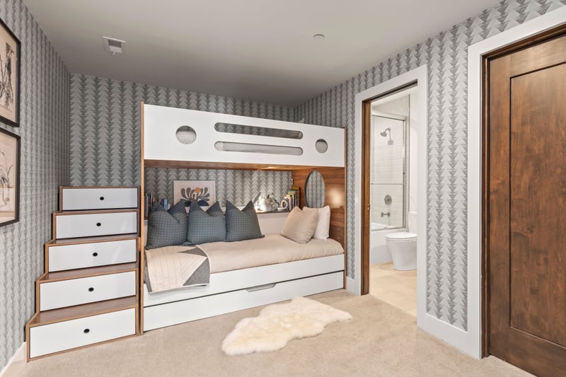 The fourth bedroom features built-in bunks with a Full on top, Twin below, and a Twin pull-out bed—great for kids.
