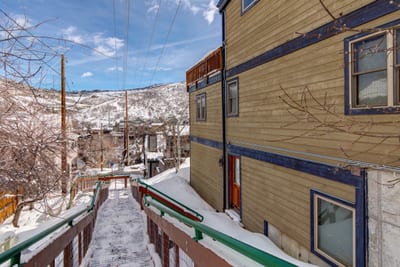 A quiet neighborhood setting surrounded by mountain charm and walkable access.
