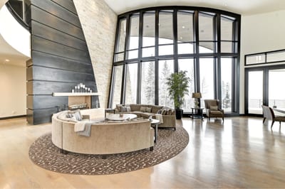 Grand layout with flowing lines and expansive seating makes every gathering memorable. PCO-184M