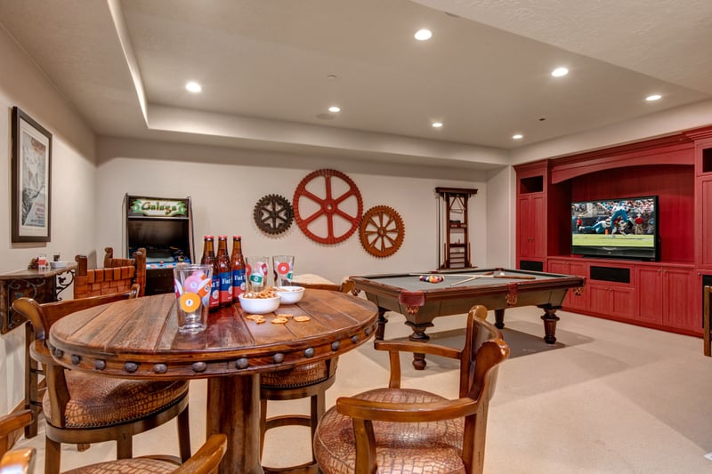 Challenge friends to pool or gather for movie night in your fully equipped entertainment lounge.