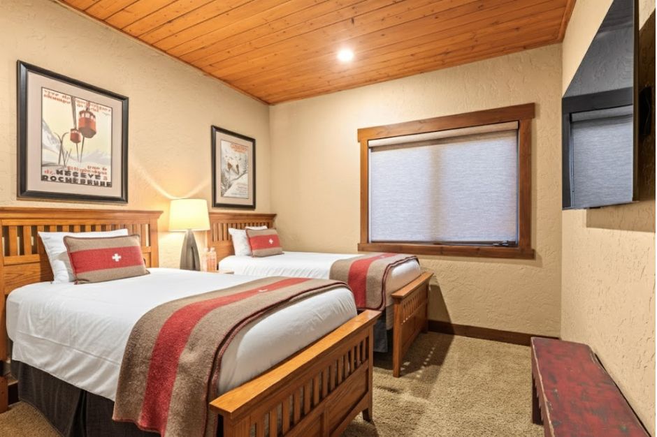 Perfect for kids or friends, the third bedroom includes two Twin beds and a large closet.