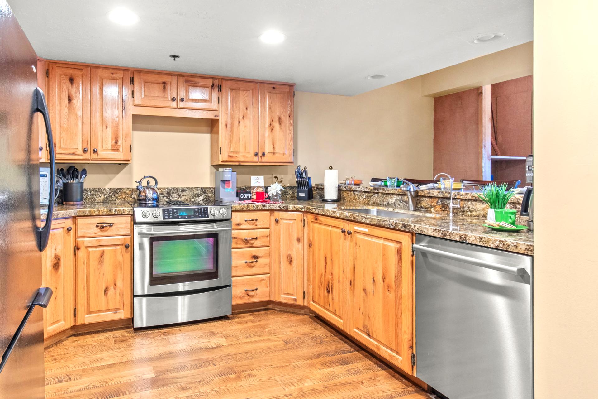 Alder wood and stainless steel appliances for the vacation meal of your choice