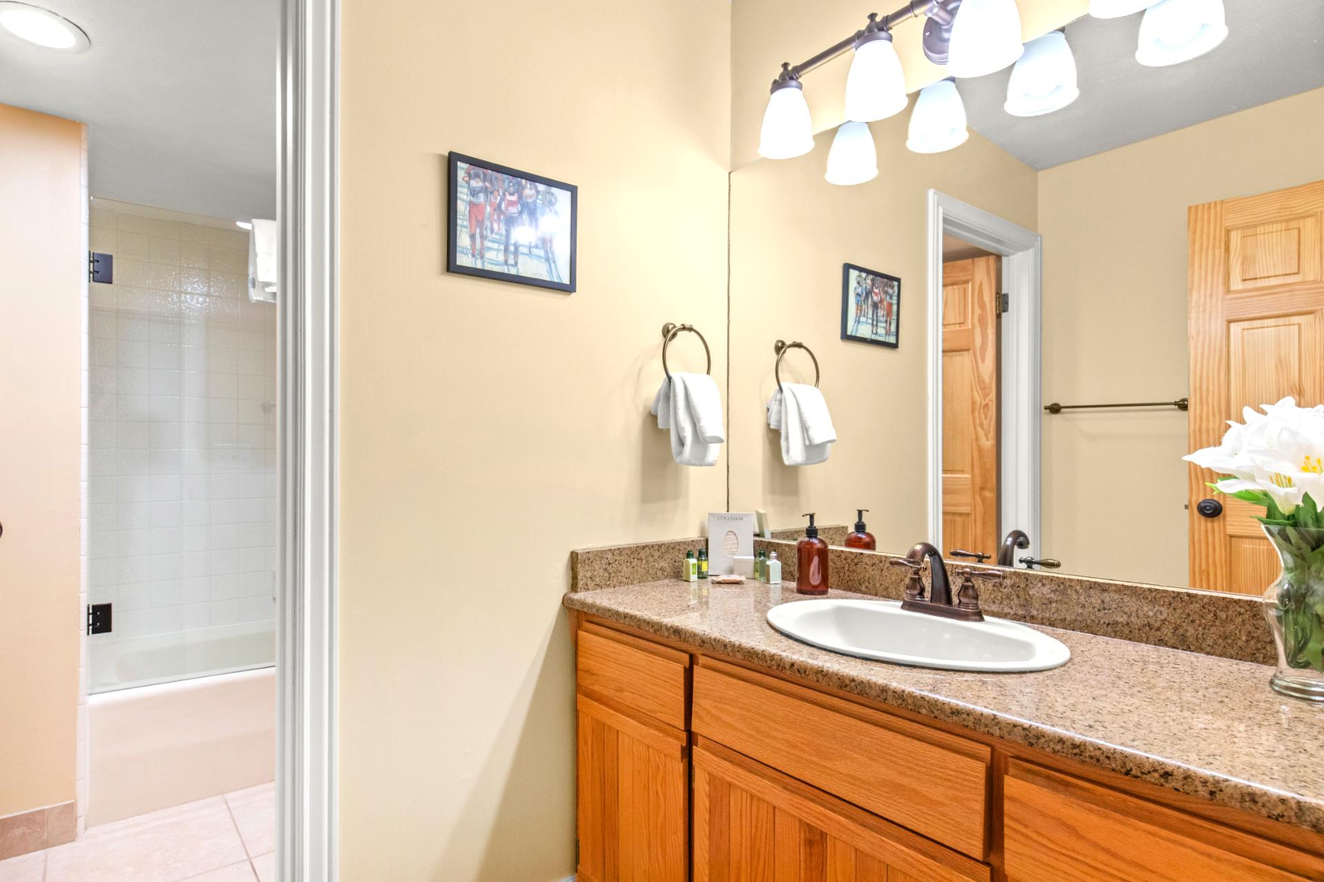 Full bathroom located on main level