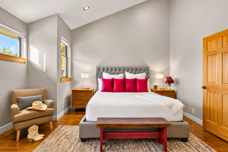 Your Primary Suite is well appointed with a luxurious King bed and the best best, panoramic views of the house.