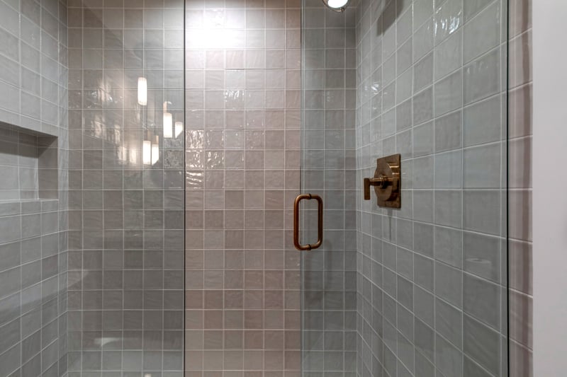 Step in shower located on main level