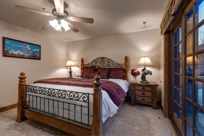 King main bedroom with private deck PPS-1416