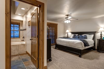 Guest bedroom has ensuite bathroom PPS-1416