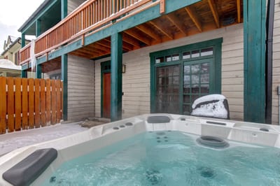 Enjoy après-ski moments in your private hot tub just outside the back door.