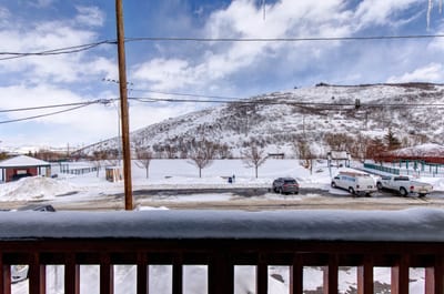 Look out over snow-covered slopes and open skies from your upstairs balcony.