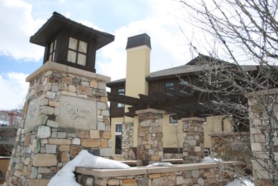 This gated community offers quiet, scenic surroundings with proximity to lifts, trails, and dining. VIN-14